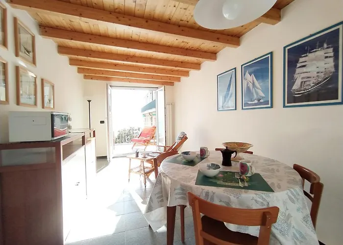 شقة Monia House Sea View *