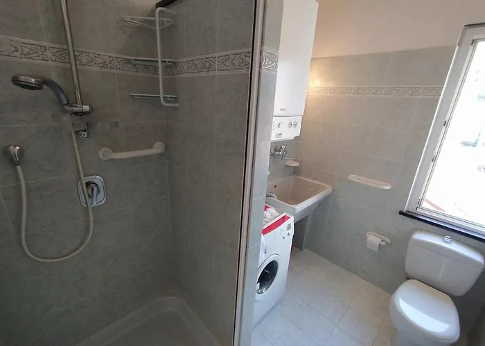 Monia House Sea View * ليفانتو