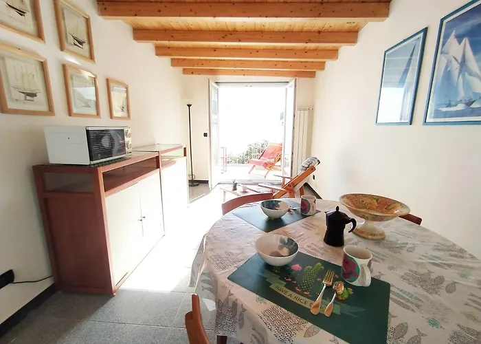 Monia House Sea View 아파트 *